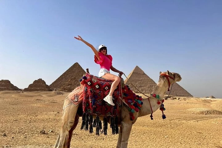 Enjoy your Camel Ride at the Giza pyramids