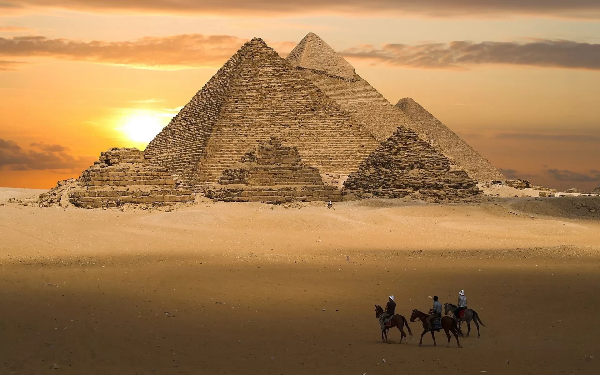 Best Seller Egypt Tours & Nile Cruises