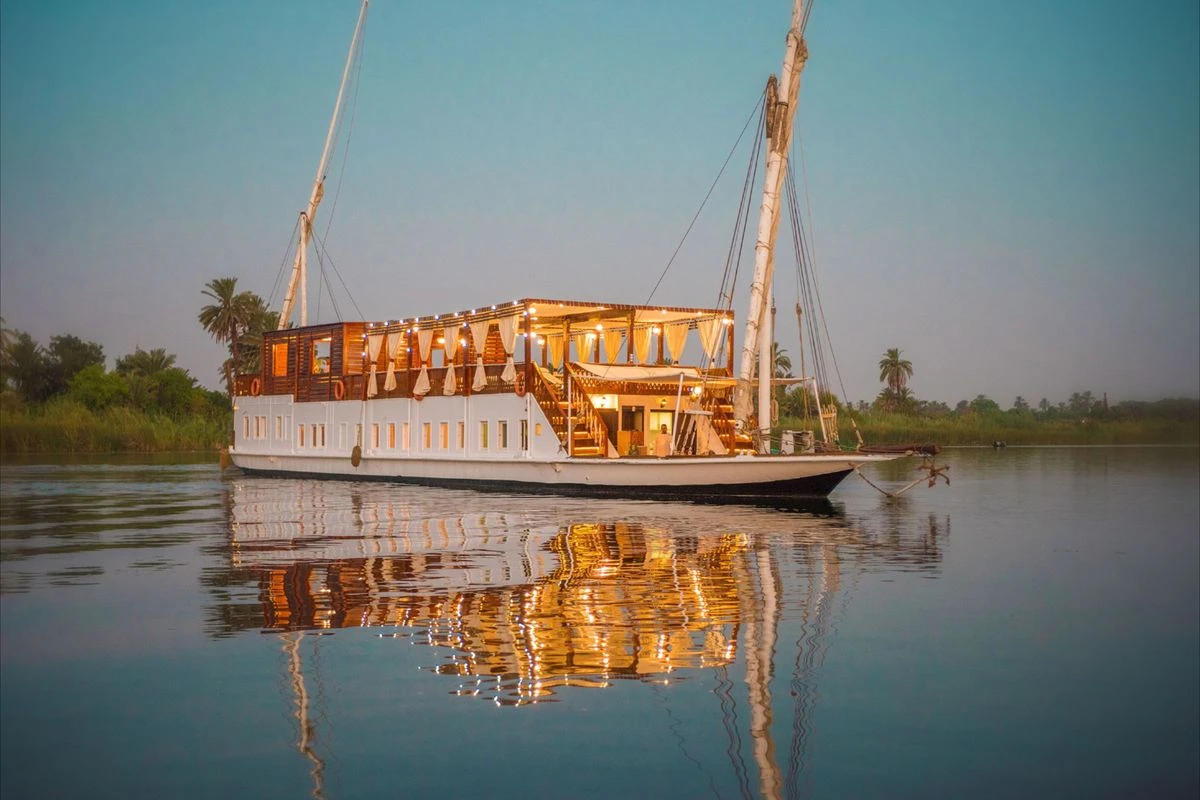 Luxury Christmas Dahabeya Nile Cruise Egypt – 9 Days