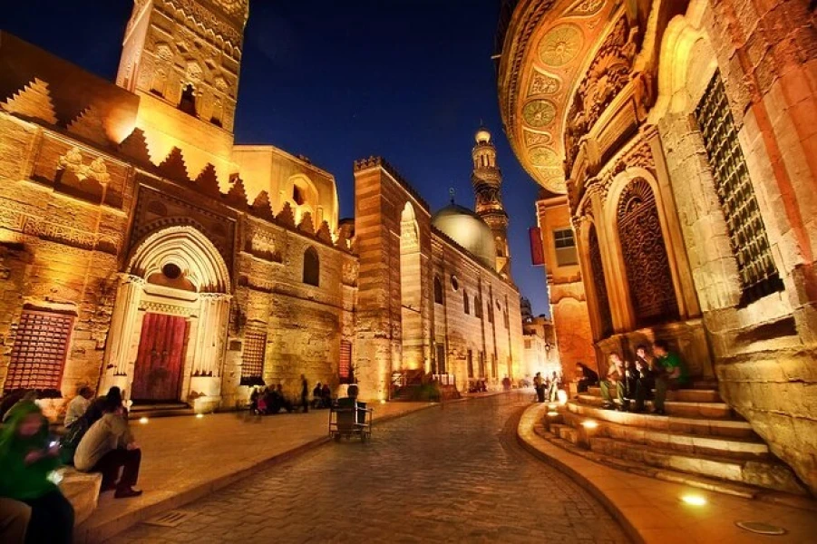 Khan el-Khalili Bazaar 